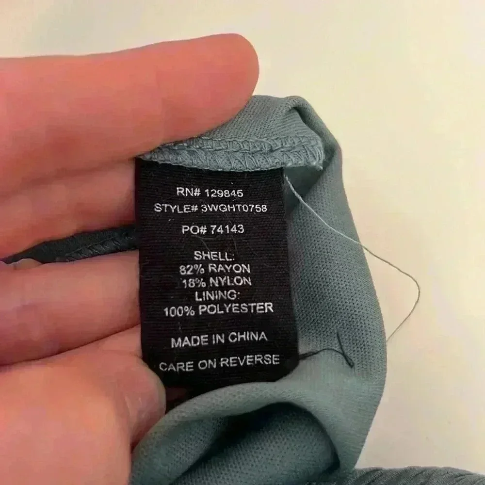 Max + Ash Smocked Maxi Dress-SZ L - Picture 6 of 7